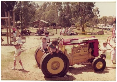 Young children having fun at the Calmsley Hill City Farm at their Family Day Care farm excursion